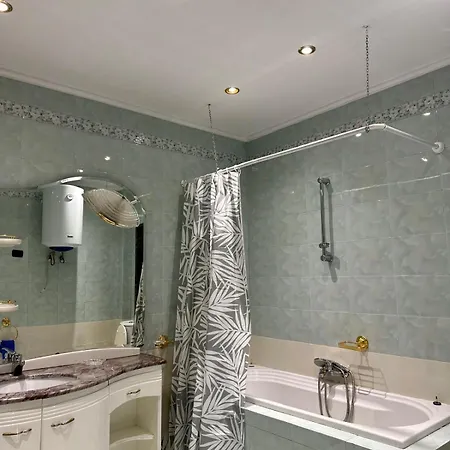 Apartamento Blloku Private Gated